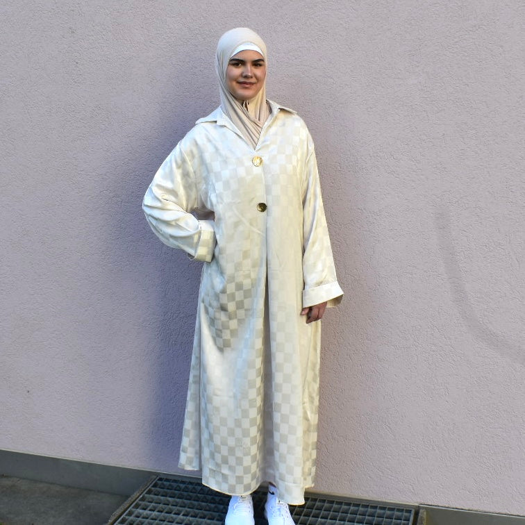 White 01