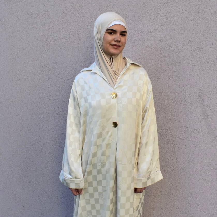 White 01