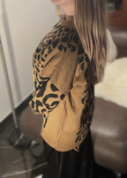 Leopard Pullover