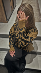 Leopard Pullover