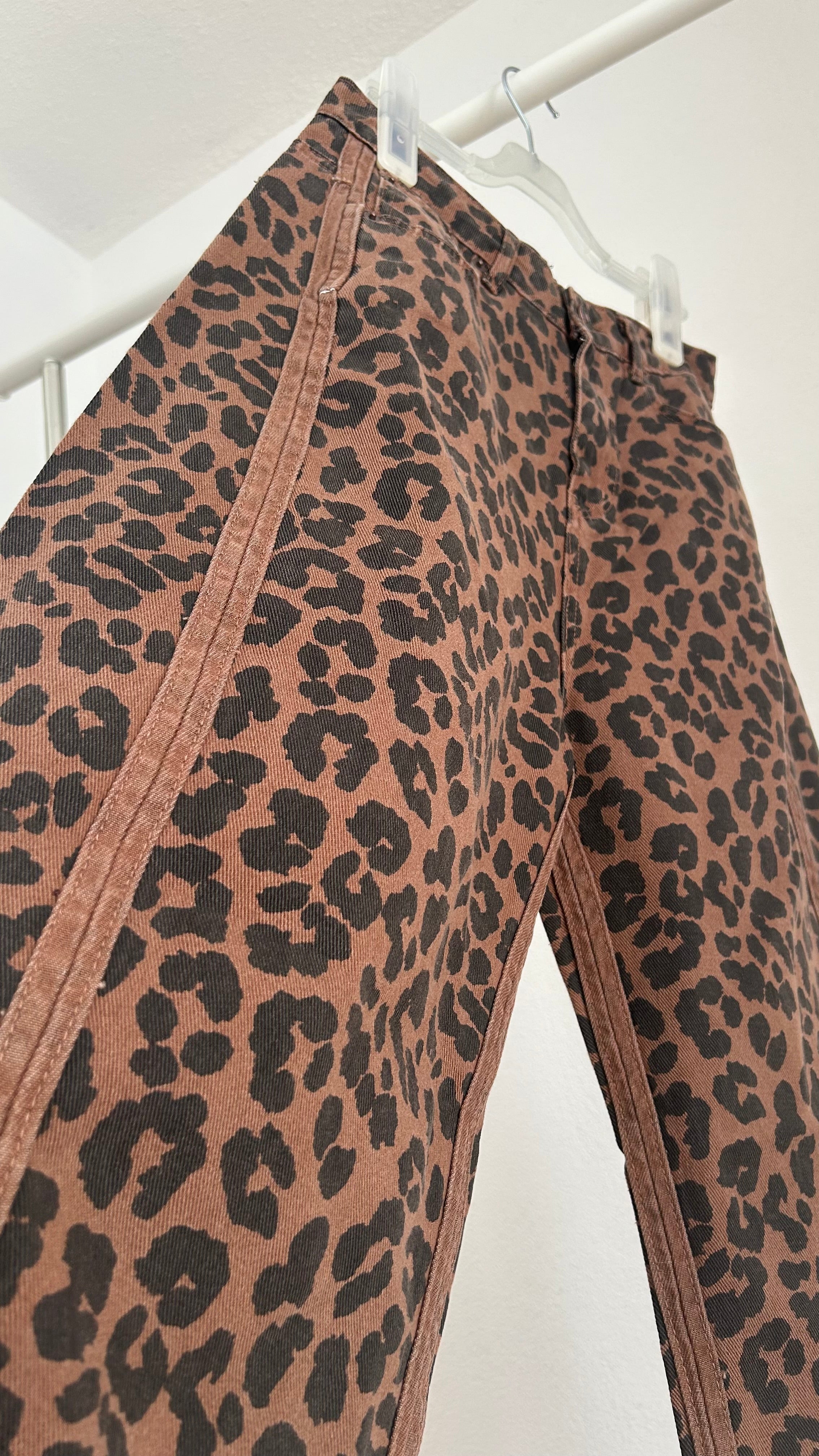 Leopard Jeans